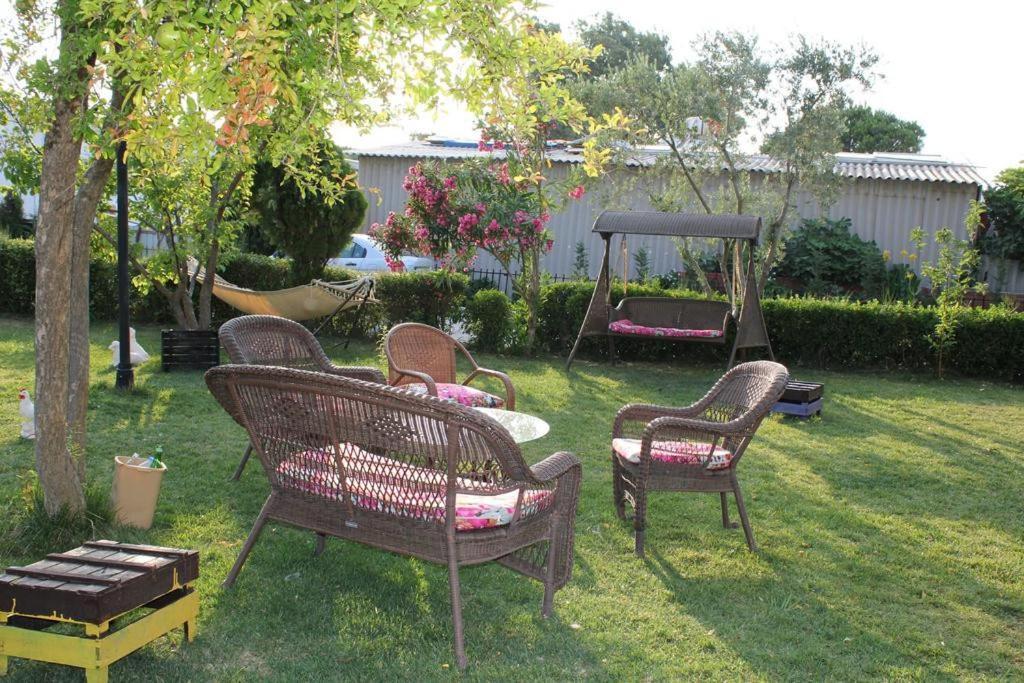 Villa Fuat Ερντέκ Εξωτερικό φωτογραφία